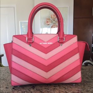Michael Kors Bag